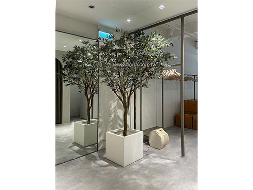 【 台北 服飾店 】